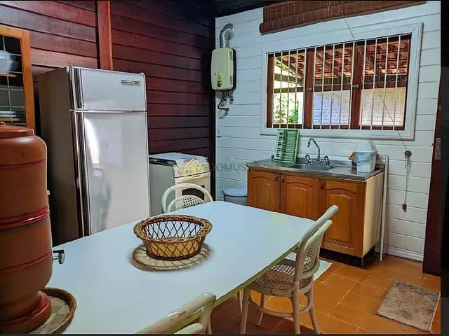 Casa com 1125m² 3 quartos e 2 banheiros, à venda, no bairro Vila de Maringá em Itatiaia