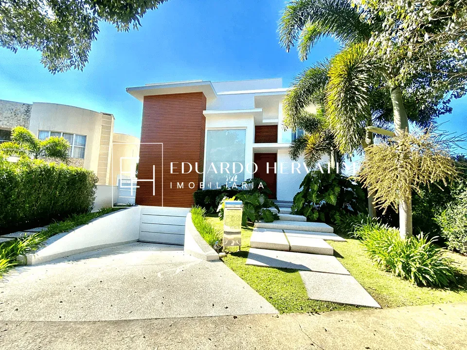 Casa, 4 quartos, 733 m² - Foto 1