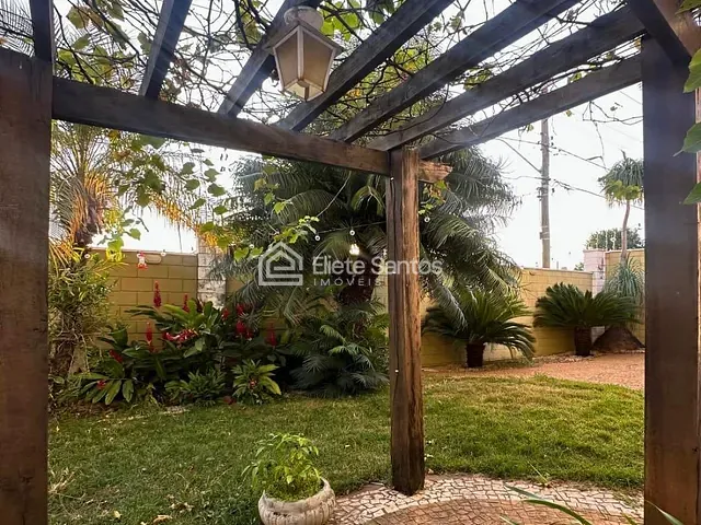 Casa com 225m² 3 quartos e 4 banheiros, à venda, no bairro Cariobinha em Americana