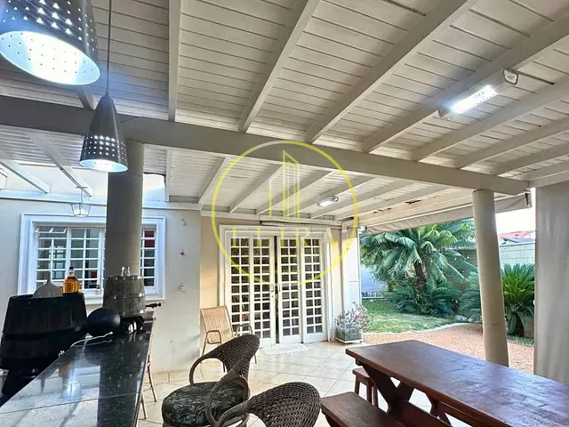 Casa com 225m² 3 quartos e 4 banheiros, à venda, no bairro Cariobinha em Americana