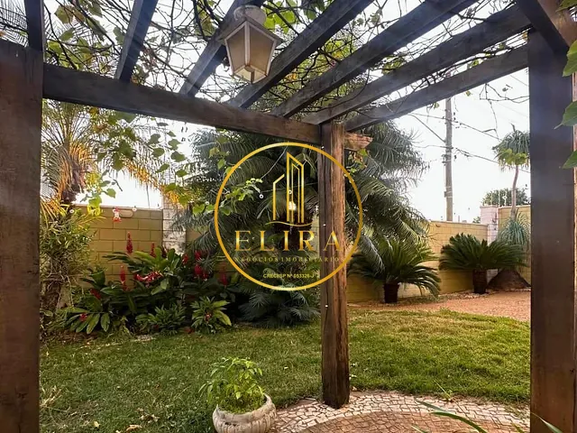 Casa com 225m² 3 quartos e 4 banheiros, à venda, no bairro Cariobinha em Americana