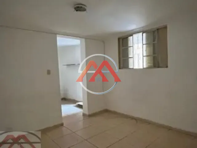 Casa 2 quartos e 1 banheiro, para alugar, no bairro Vila União (Zona Leste) em São Paulo