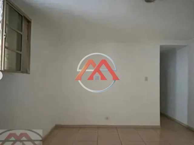 Casa 2 quartos e 1 banheiro, para alugar, no bairro Vila União (Zona Leste) em São Paulo