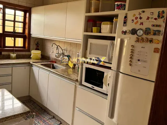 Casa 3 quartos e 3 banheiros, à venda, no bairro Parque da Lagoa em Itapetininga