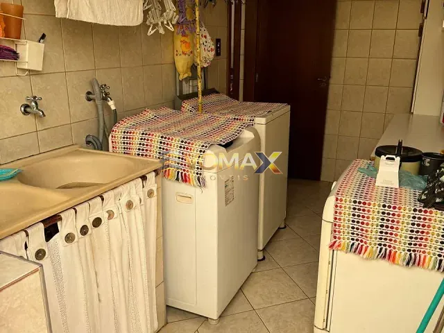 Casa 3 quartos e 3 banheiros, à venda, no bairro Parque da Lagoa em Itapetininga
