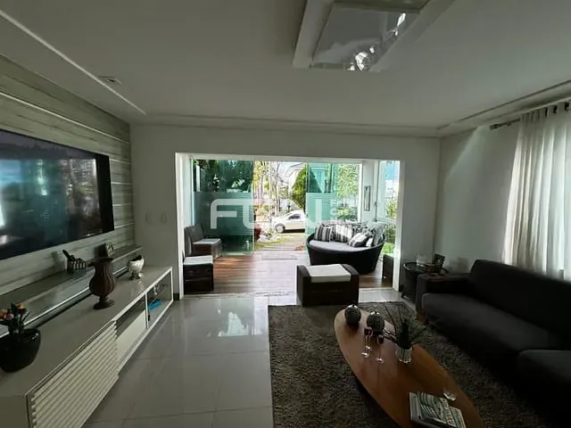 Casa 4 quartos e 1 banheiro, à venda, no bairro Alphaville em Camaçari