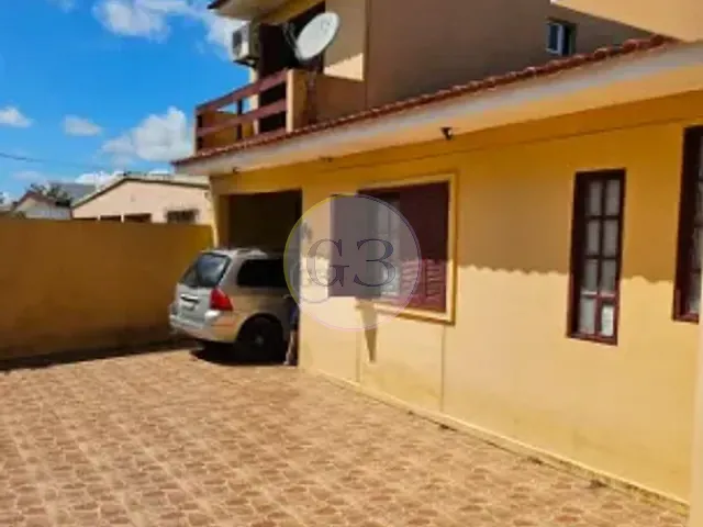 Casa 4 quartos e 3 banheiros, à venda, no bairro Areal em Pelotas