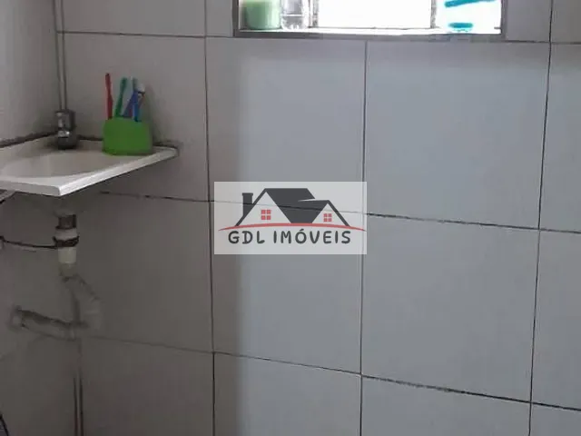 Casa com 125m² 1 quarto e 1 banheiro, à venda, no bairro Jardim Maringá em São Paulo