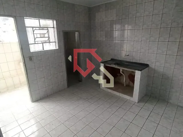 Casa para alugar, no bairro Jardim Itapark em Mauá