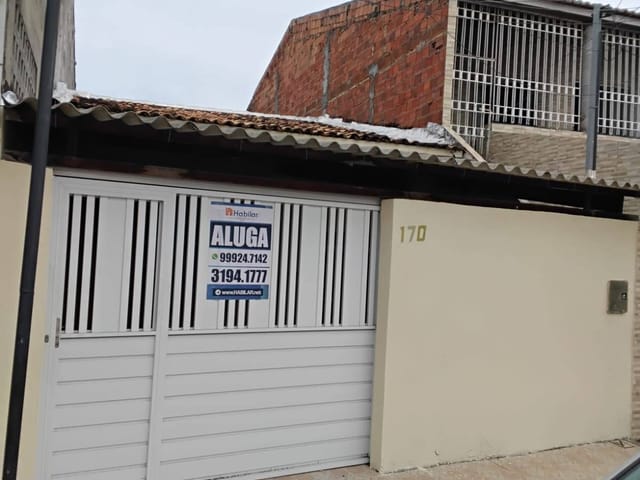 Casa com 215m² 3 quartos e 1 banheiro, à venda, no bairro Cidade Nova em Aracaju