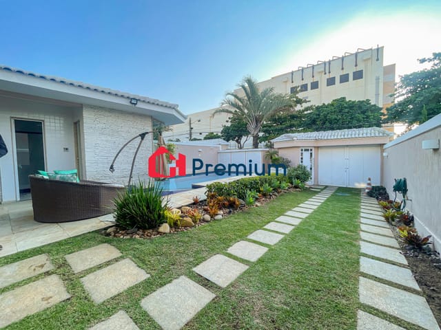 Casa 5 quartos e 6 banheiros, à venda, no bairro Recreio dos Bandeirantes em Rio de Janeiro
