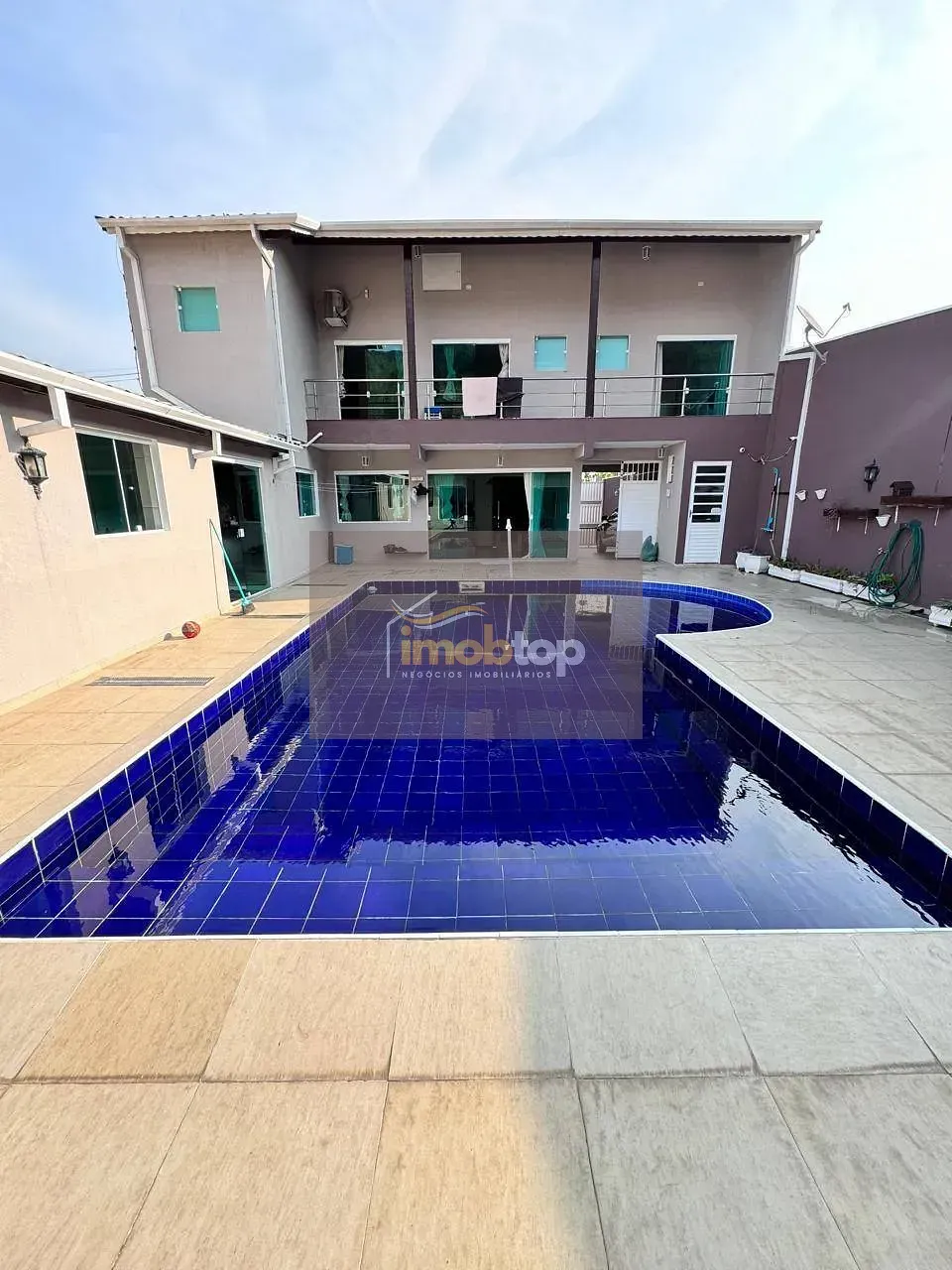 Casa, 5 quartos, 333 m² - Foto 2