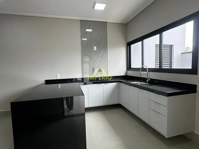 Casa com 485m² 3 quartos e 4 banheiros, à venda, no bairro Mirante dos Ipês em Salto