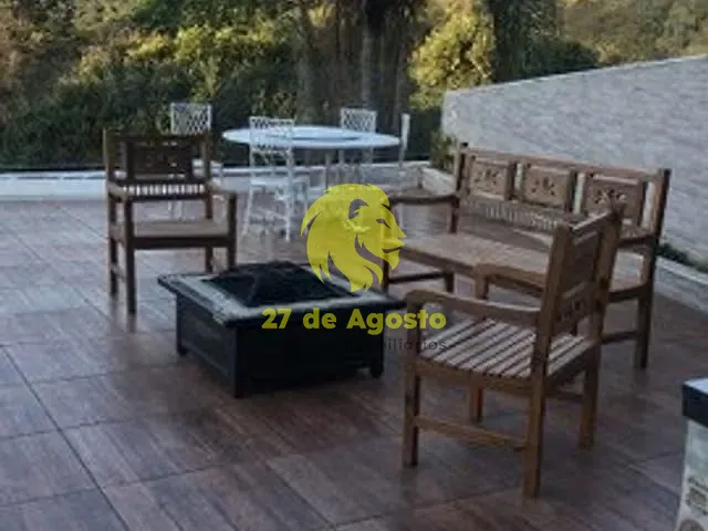 Casa com 1240m² 3 quartos e 4 banheiros, à venda, no bairro Vila Machado em Mairiporã