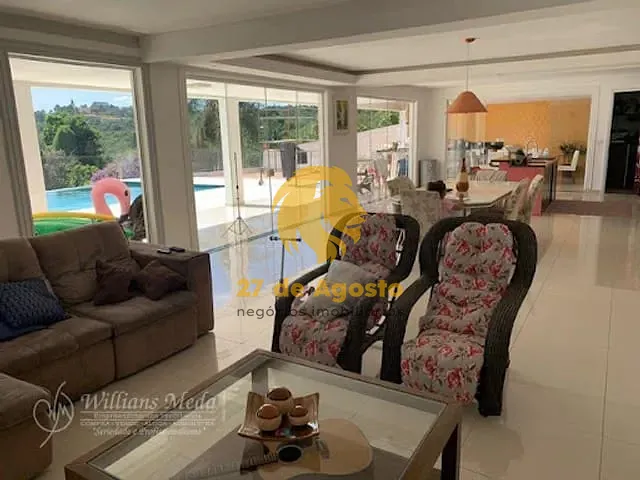 Casa com 1240m² 3 quartos e 4 banheiros, à venda, no bairro Vila Machado em Mairiporã
