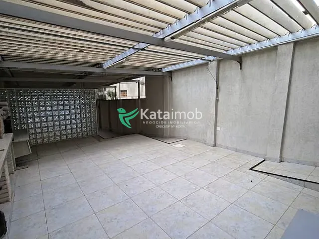 Casa 4 quartos e 3 banheiros, à venda ou para alugar, no bairro Saúde em São Paulo