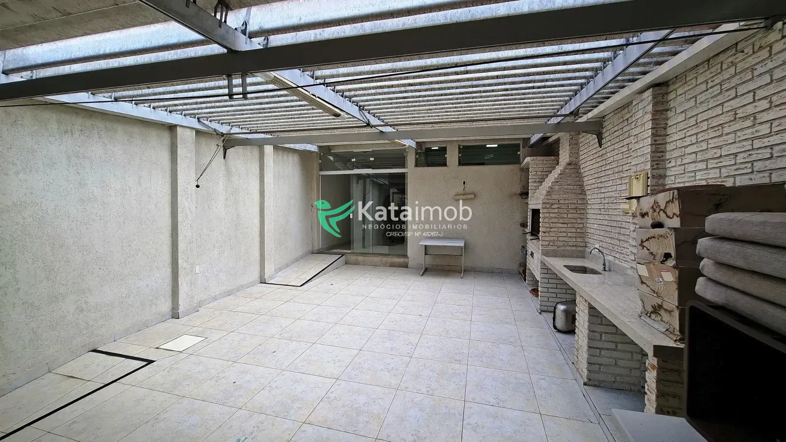 Casa, 4 quartos, 190 m² - Foto 2