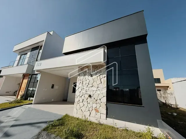 Casa 3 quartos e 3 banheiros, à venda, no bairro Centro em Ananindeua