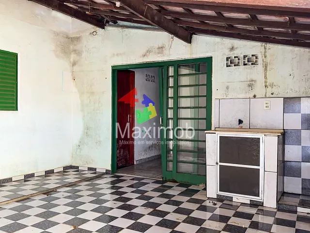 Casa com 200m² 2 quartos e 3 banheiros, à venda, no bairro Vila Penha do Rio do Peixe em Itapira