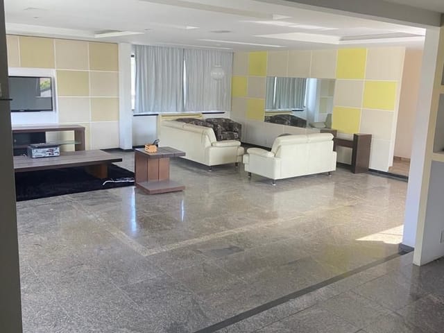 Casa com 300m² 3 quartos e 6 banheiros, à venda, no bairro Vila Valqueire em Rio de Janeiro