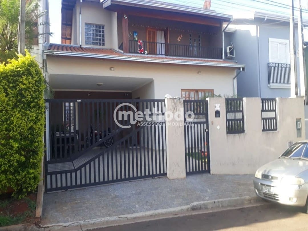 Casa, 3 quartos, 217 m² - Foto 2