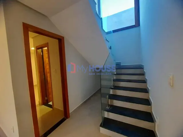Casa 6 quartos e 6 banheiros, à venda, no bairro Nossa Senhora da Vitória em Ilhéus