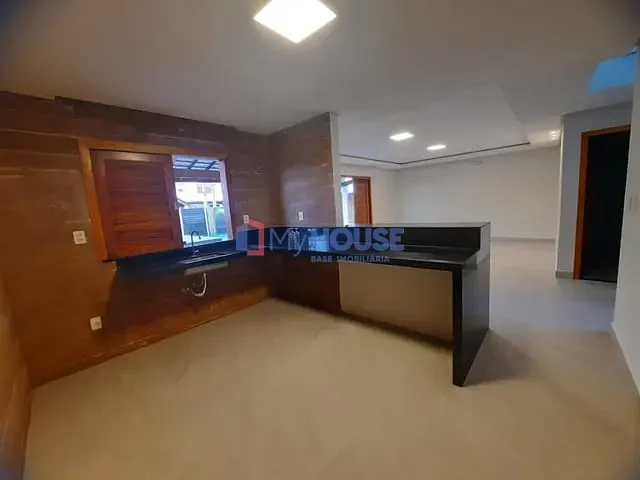 Casa 6 quartos e 6 banheiros, à venda, no bairro Nossa Senhora da Vitória em Ilhéus