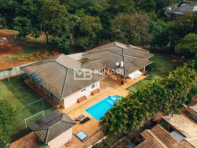 Casa com 3165m² 5 quartos e 7 banheiros, à venda ou para alugar, no bairro Vila Velha em Santana de Parnaíba