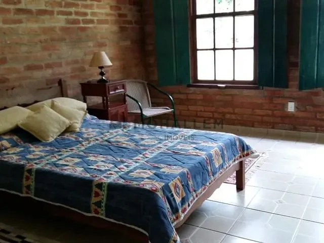 Casa com 1050m², à venda, no bairro Condomínio Residencial Vista Verde em Piranguinho