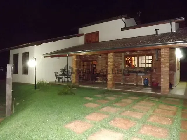 Casa com 1050m², à venda, no bairro Condomínio Residencial Vista Verde em Piranguinho