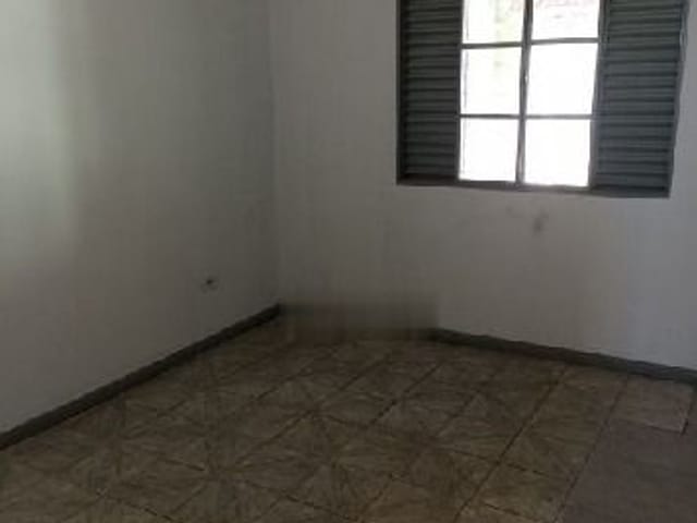 Casa com 153m² 2 quartos e 1 banheiro, à venda, no bairro Jardim Esperança em Cambé