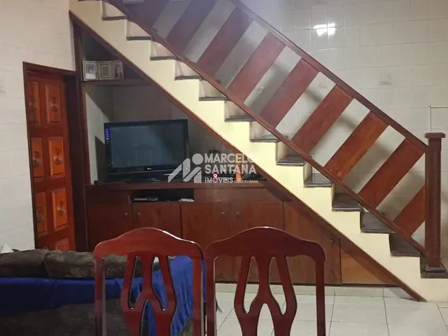 Casa com 300m² 3 quartos e 1 banheiro, à venda, no bairro Ibirapuera em Vitória da Conquista