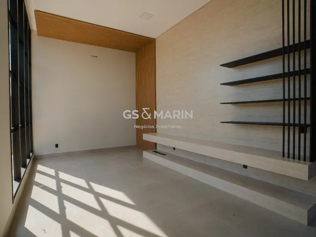 Casa com 501m² 3 quartos e 4 banheiros, à venda, no bairro Sun Lake Residence em Londrina