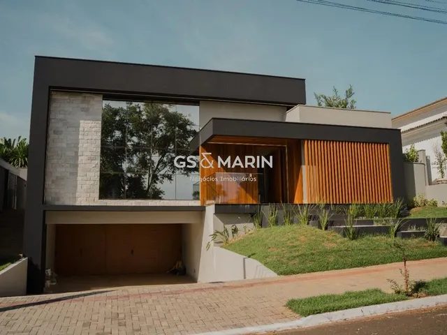 Casa com 501m² 3 quartos e 4 banheiros, à venda, no bairro Sun Lake Residence em Londrina