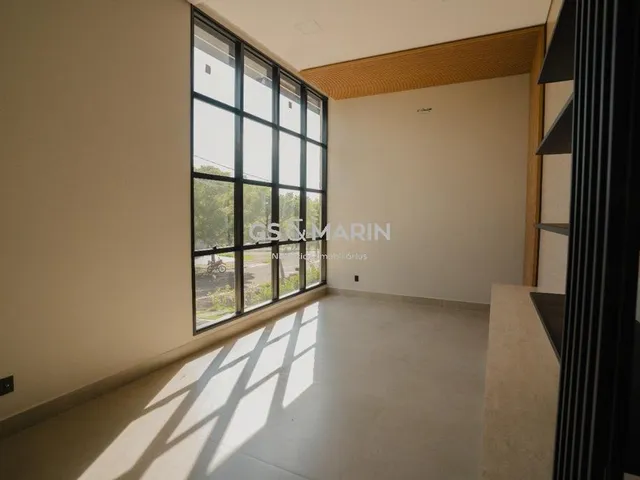 Casa com 501m² 3 quartos e 4 banheiros, à venda, no bairro Sun Lake Residence em Londrina