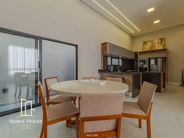 Casa 3 quartos e 5 banheiros, à venda, no bairro Via Castelli em Louveira