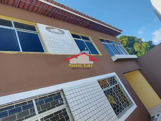 Casa 4 quartos e 3 banheiros, à venda, no bairro Cambeba em Fortaleza