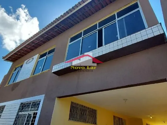 Casa 4 quartos e 3 banheiros, à venda, no bairro Cambeba em Fortaleza
