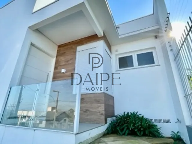 Casa com 302m² 3 quartos e 3 banheiros, à venda, no bairro Vila Velha em Campo Bom