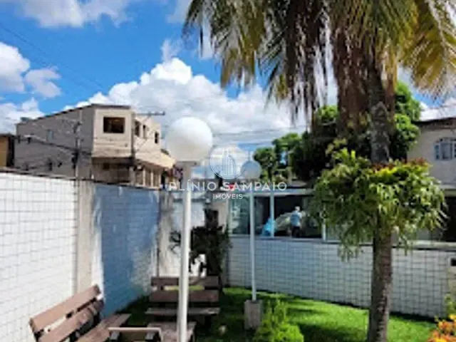 Casa com 280m², à venda, no bairro Jardim Guadalajara em Vila Velha