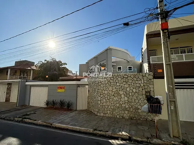 Casa 5 quartos e 6 banheiros, à venda, no bairro São José em Petrolina