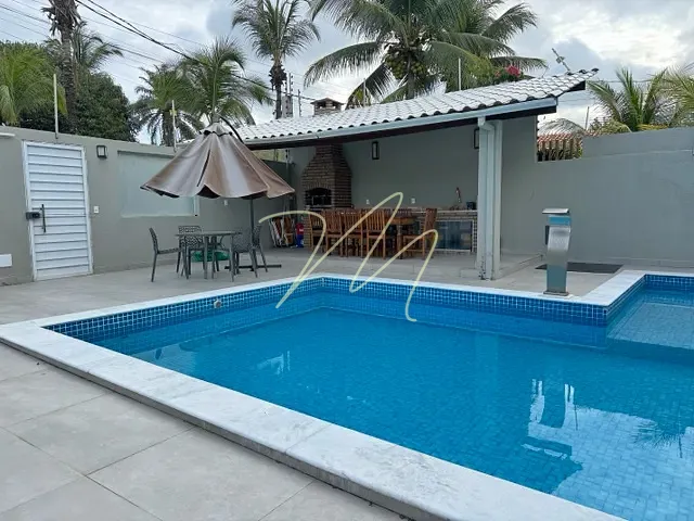 Casa com 700m² 4 quartos e 3 banheiros, à venda, no bairro Olivença  em Ilhéus