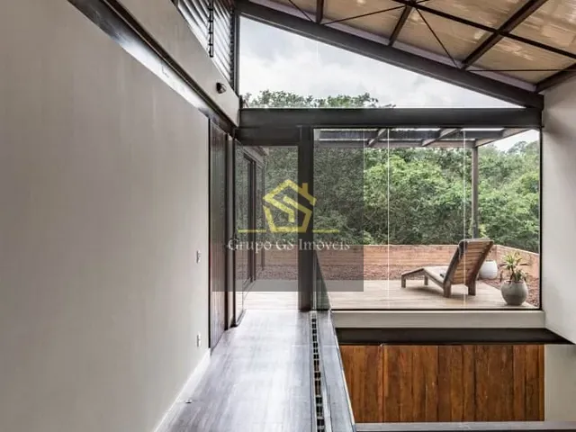 Casa com 1000m² 5 quartos e 6 banheiros, à venda, no bairro Joapiranga em Valinhos