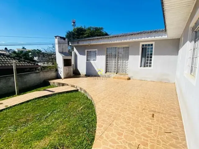 Casa com 411m² 3 quartos e 1 banheiro, à venda, no bairro Trianon em Guarapuava