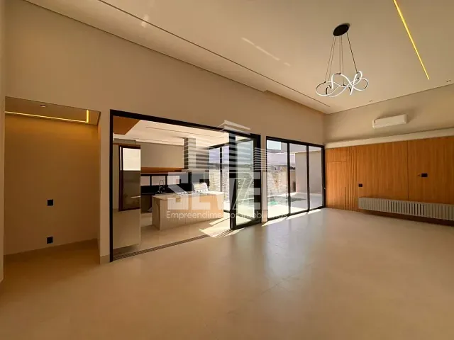Casa com 366m² 3 quartos e 5 banheiros, à venda, no bairro Jardim Jandira em Bauru