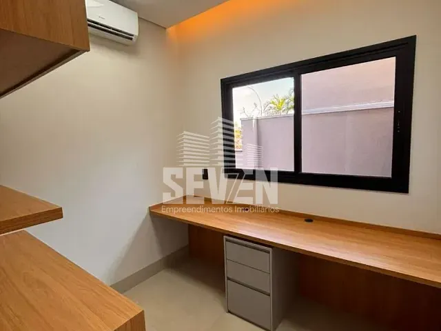 Casa com 366m² 3 quartos e 5 banheiros, à venda, no bairro Jardim Jandira em Bauru
