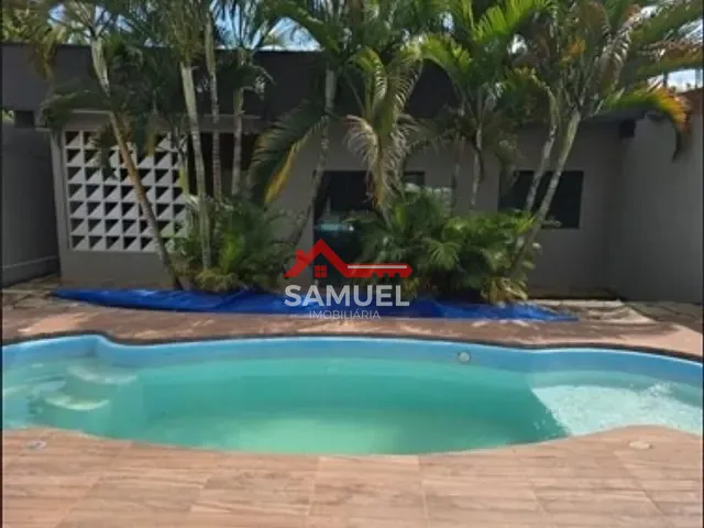 Casa com 435m² 3 quartos e 3 banheiros, à venda, no bairro Setor Habitacional Arniqueira (Águas Claras) em Brasília