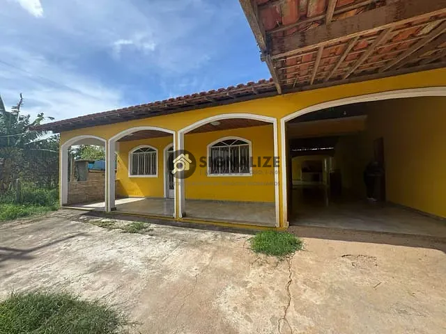 Casa 3 quartos e 2 banheiros, à venda, no bairro Balneário das Conchas em São Pedro da Aldeia