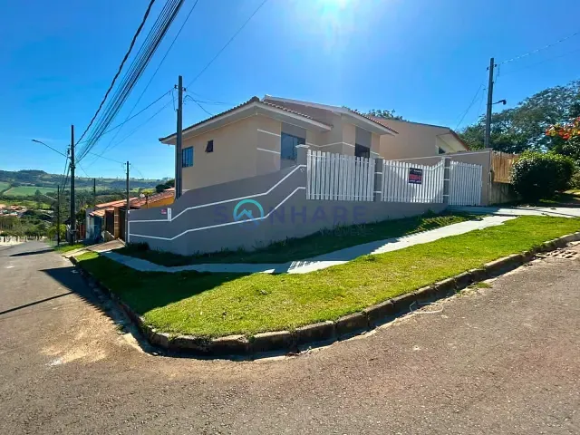 Casa 3 quartos e 2 banheiros, à venda, no bairro Palmonari em Siqueira Campos