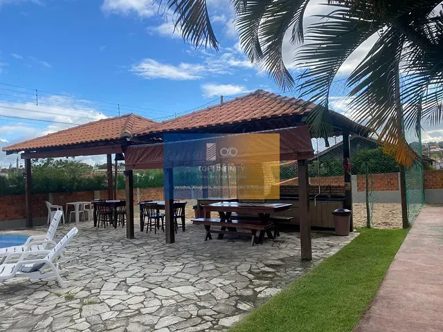 Casa 2 quartos e 2 banheiros, para alugar, no bairro Santana em Gravatá
